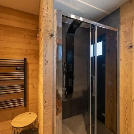 Du Bien-etre 15p. Piscine,spa, Hammam,petanque,basket *