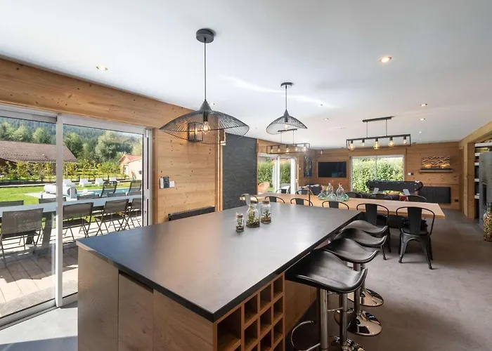 Du Bien-etre 15p. Piscine,spa, Hammam,petanque,basket Alpstuga Gérardmer