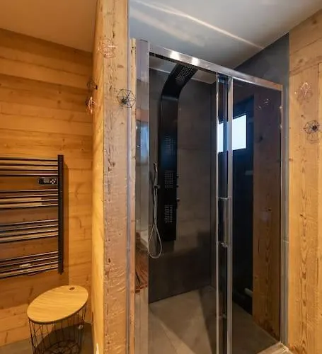 Du Bien-etre 15p. Piscine,spa, Hammam,petanque,basket *